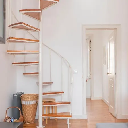 Quiet And Sunny Place By Lovelystay * Lisboa