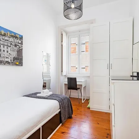 Apartment Quiet And Sunny Place By Lovelystay Lisbon